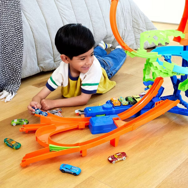 Hot Wheels Action Mid-Air Multi-Crash image 2